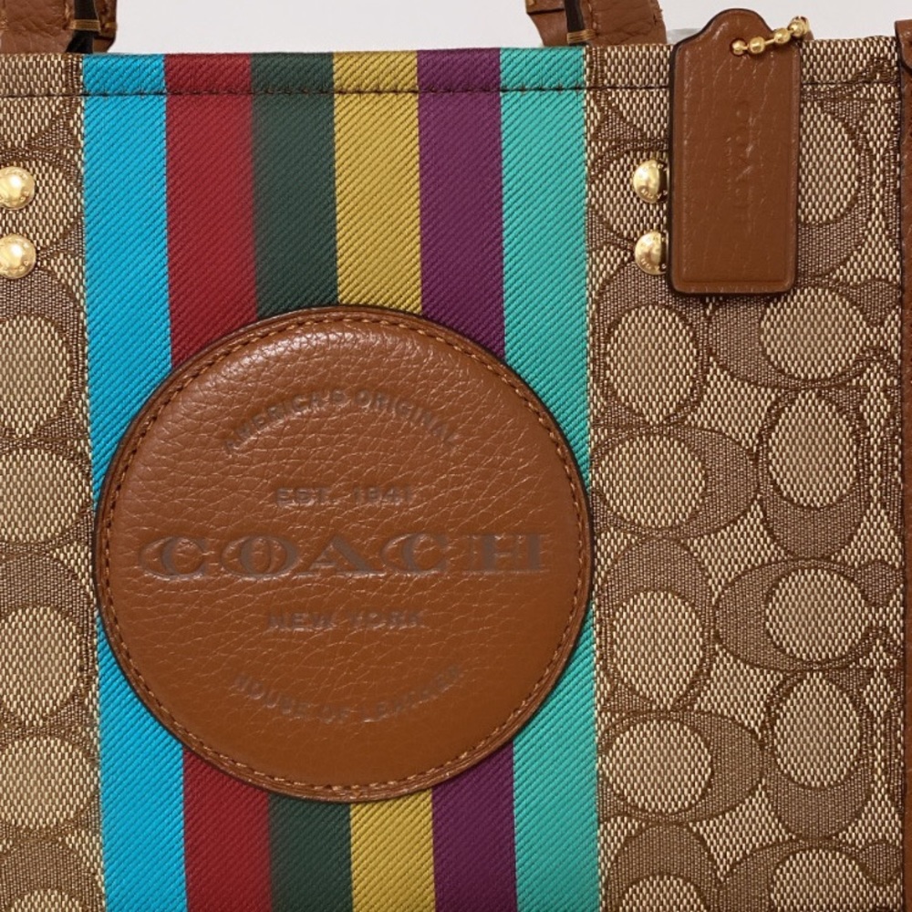 NWT💃Coach Dempsey Tote 22 In Signature Jacquard With Stripe And Coach Patch - Picture 12 of 13